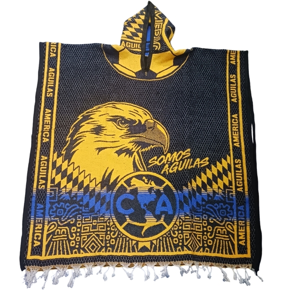 Club America Hooded Poncho with Eagle On Front And Club Logo On Back - Picture 1 of 8